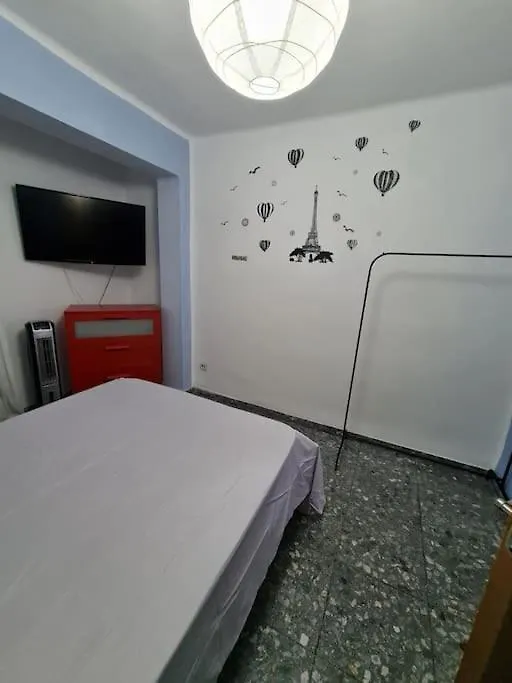Homestay Glenys Apartment Malaga Spain